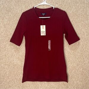 NWT Spao top Korean brand women’s‎ ribbed shirt medium burgundy top stretch